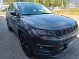 Jeep Compass Sondermodell Night Eagle -Tüv bis 07/28 - Jeep Compass: Night Eagle