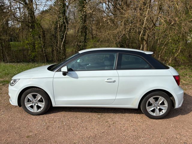 AUDI A1 1.0 TFSI ultra Sportback -