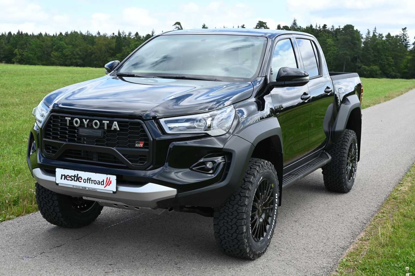Toyota Hilux 4.0 V6 Double Cab GR-S NESTLE OFFROAD imagem 2