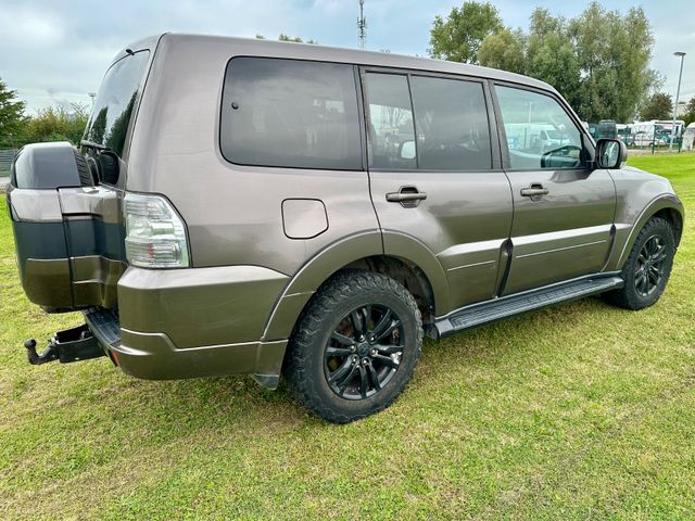 Mitsubishi Pajero DI-D Diamant Edition Aut. — Bild 3