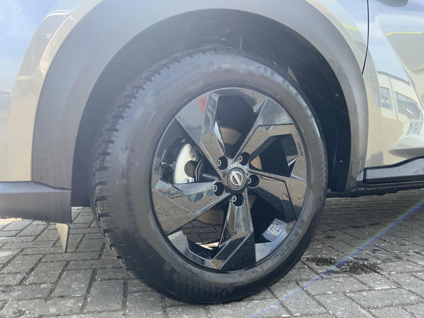 Nissan Juke Tekna Bose Winterpaket Navi 360°Kamera LED 