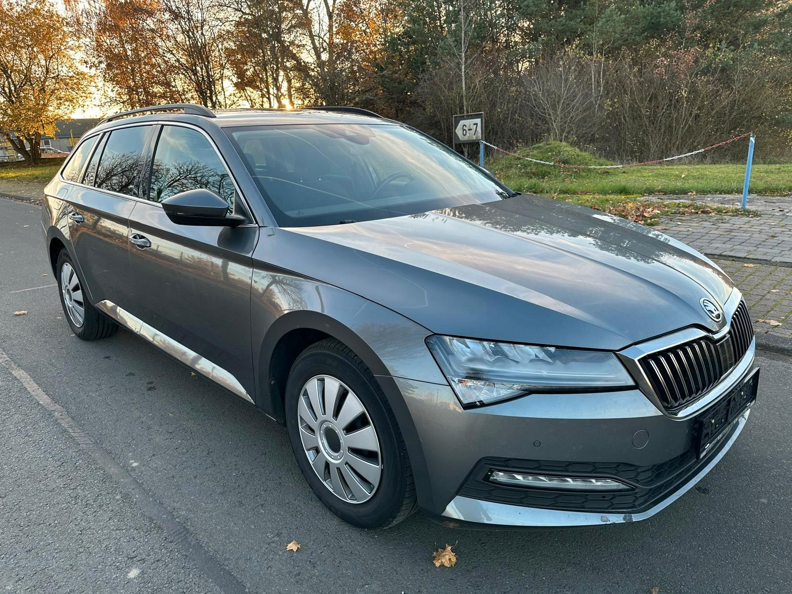 Skoda Superb Kombi 2.0 TDI DSG