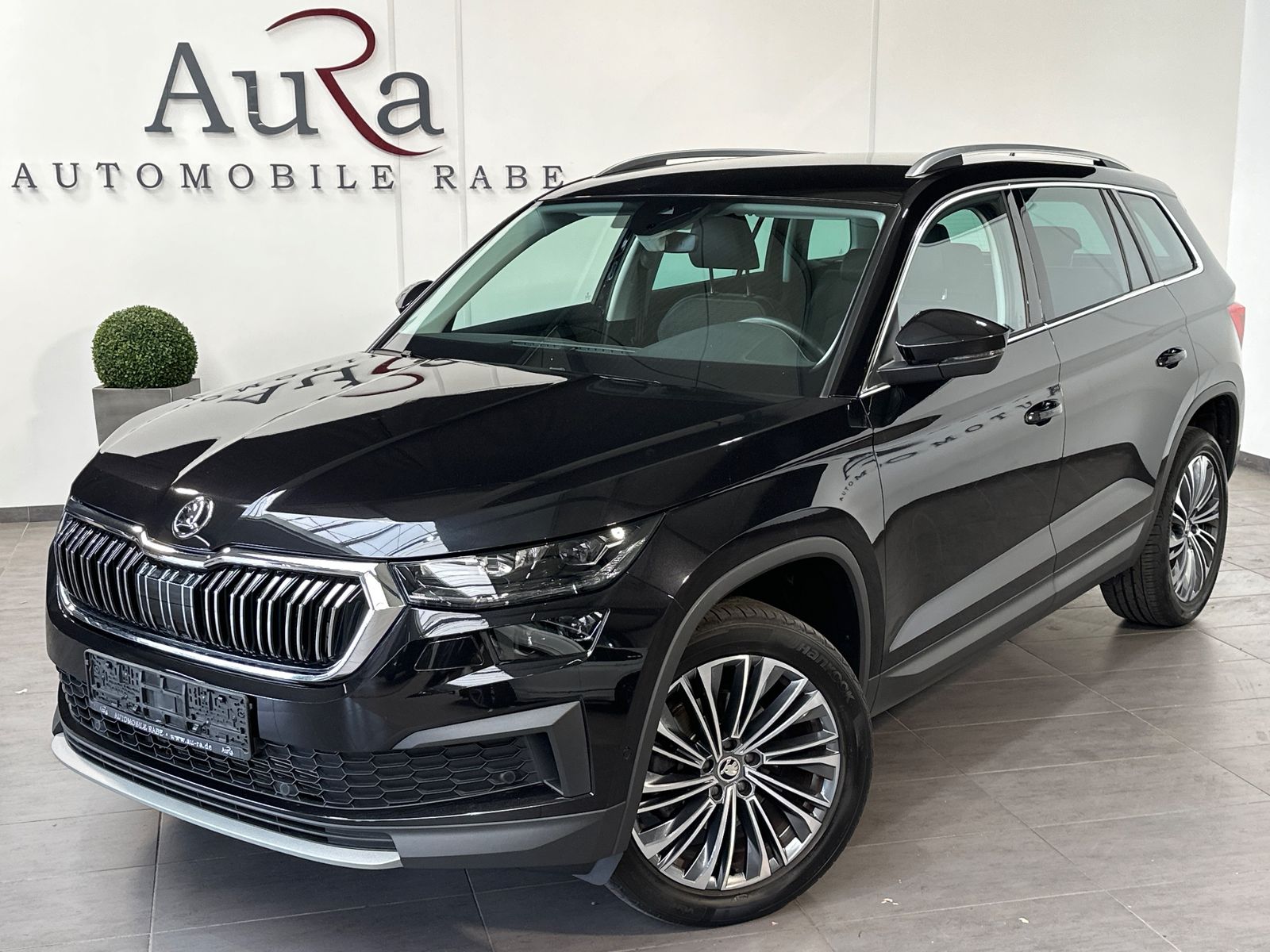 Fahrzeugabbildung SKODA Kodiaq 2.0 TDI DSG Style NAV+LED+19ZO+KAMERA+AHK
