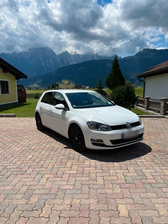 Image of Volkswagen Golf