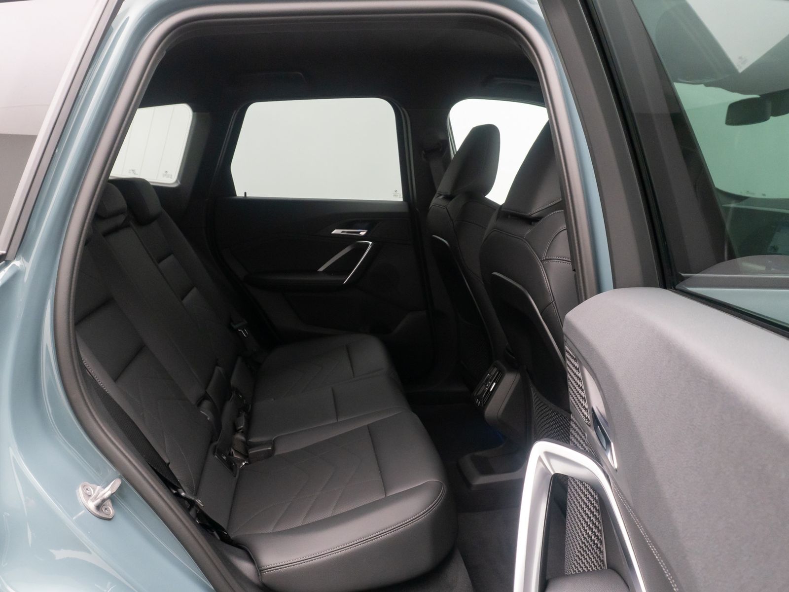 Fahrzeugabbildung BMW iX1 xD30 M Sport HUD DAB AHK 360&deg; CockpitPro 18"