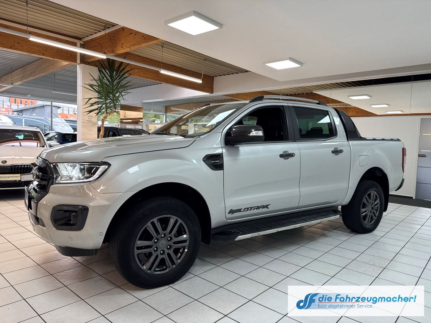 Fahrzeugabbildung Ford Ranger Wildtrak DOKA 212PS 4x4 AHK Navi Leder LE