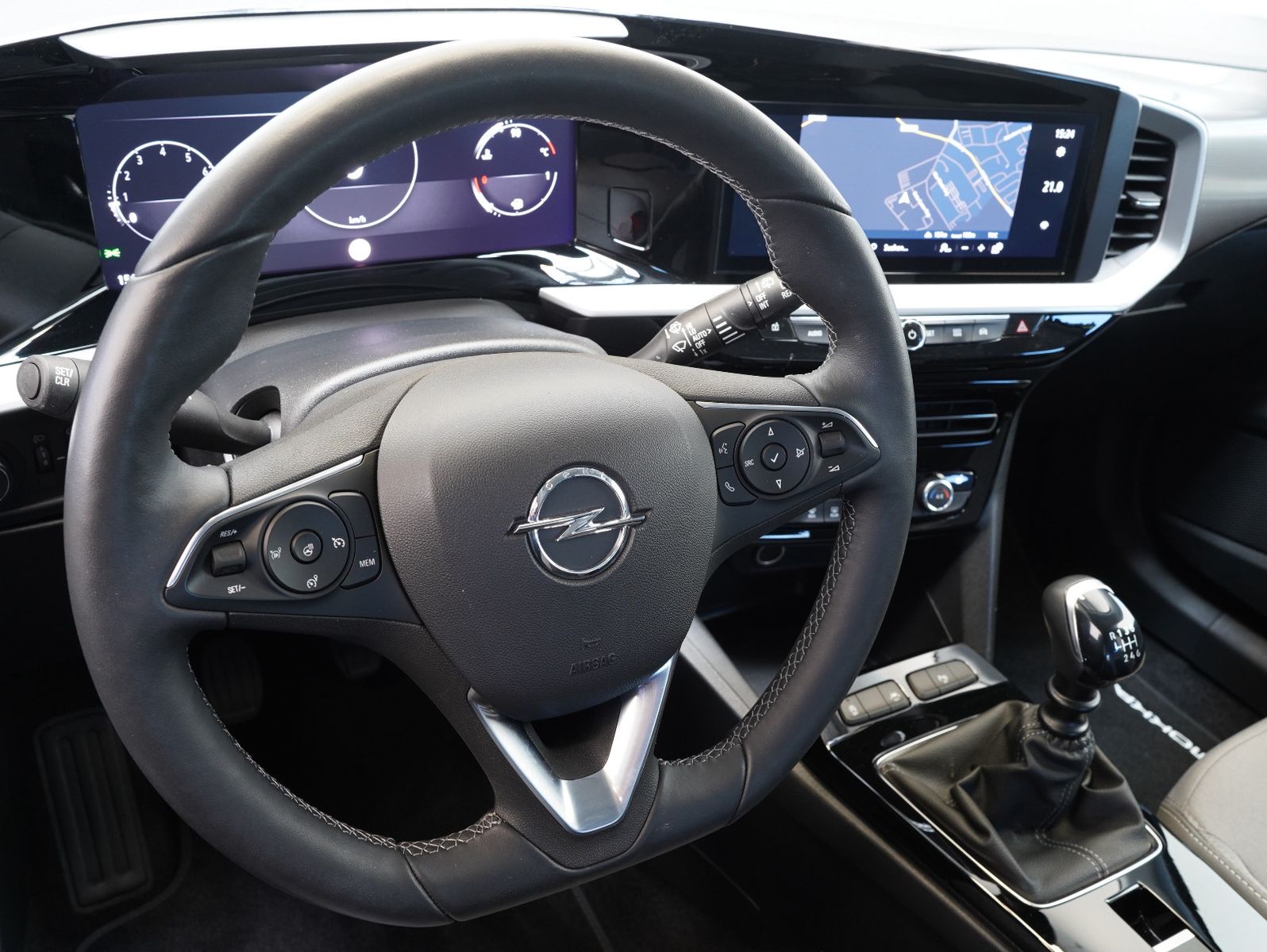 Fahrzeugabbildung Opel Mokka 1.2 Turbo Elegance LED/NAVI/KAMERA