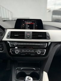 BMW 318 - 12