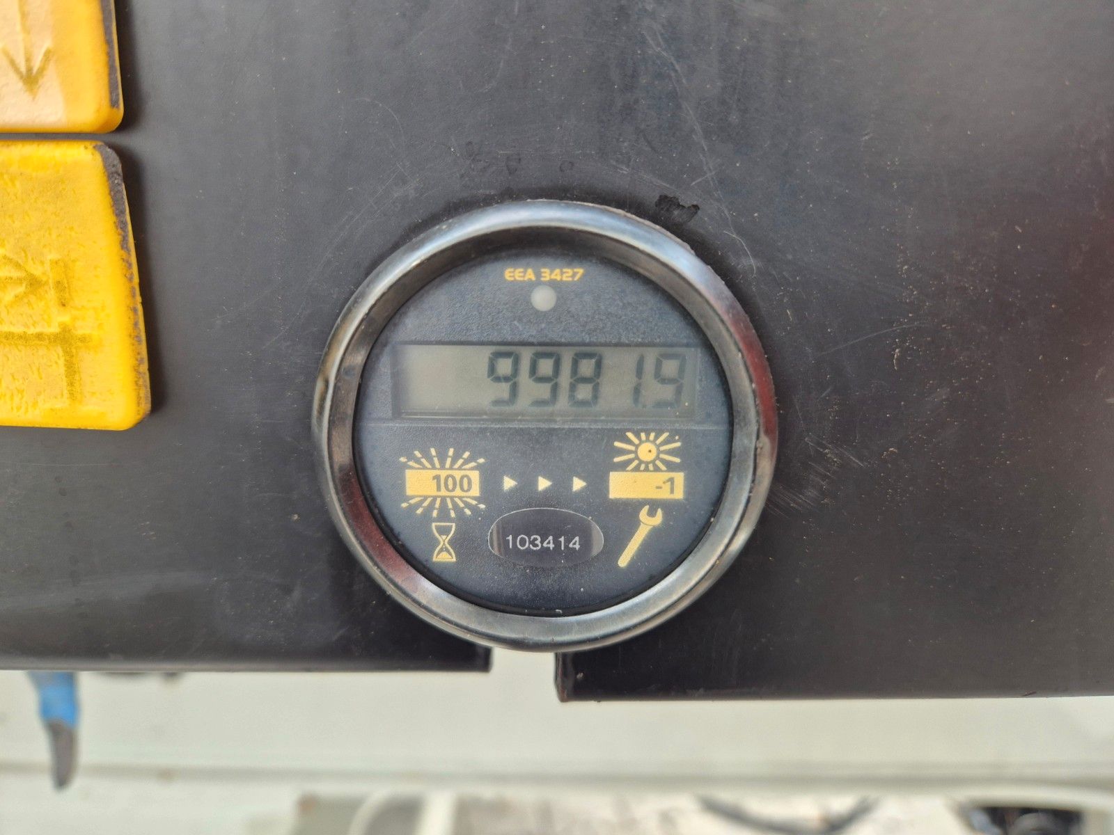 Fahrzeugabbildung Andere MOL CY NV 1214/20T/37 Palfinger PK44002