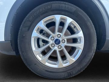 Ford Kuga - 8