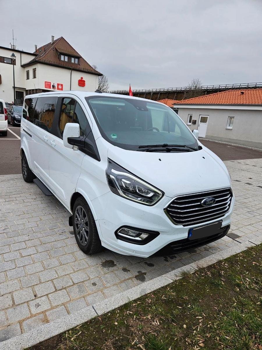 Ford Tourneo Custom