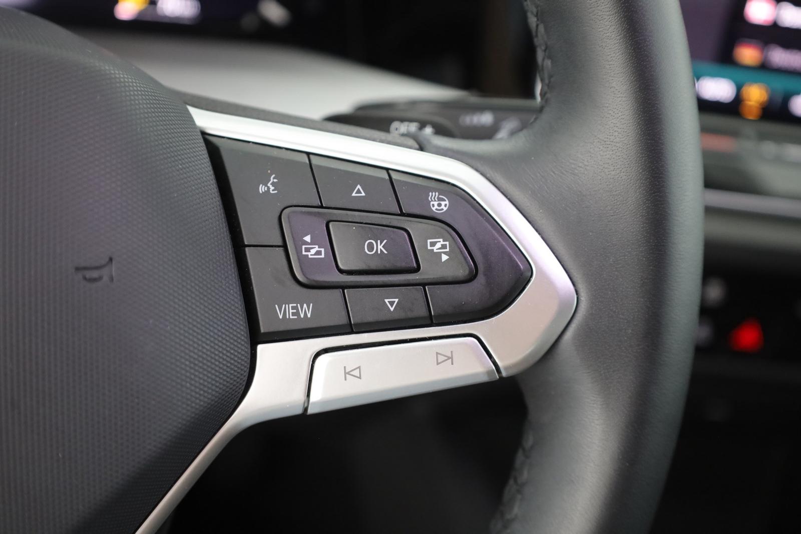 Volkswagen Golf VIII 1.5 eTSI DSG Life LED Virtual Cockpit, миниатюра 17