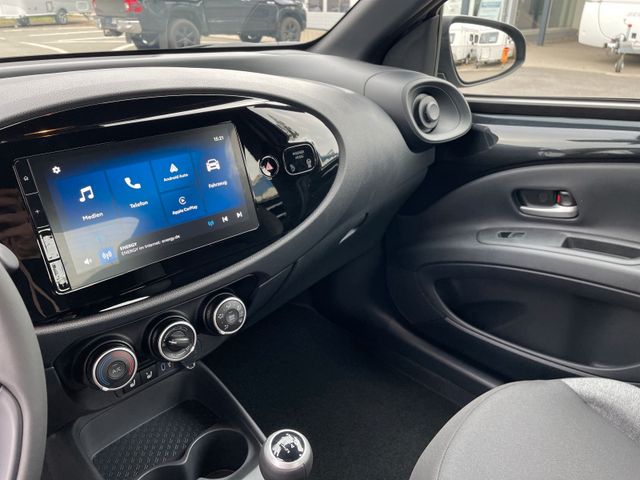 Toyota Aygo X 1.0 Business Edition *ACC*CAM*DAB*SHZ*TEL