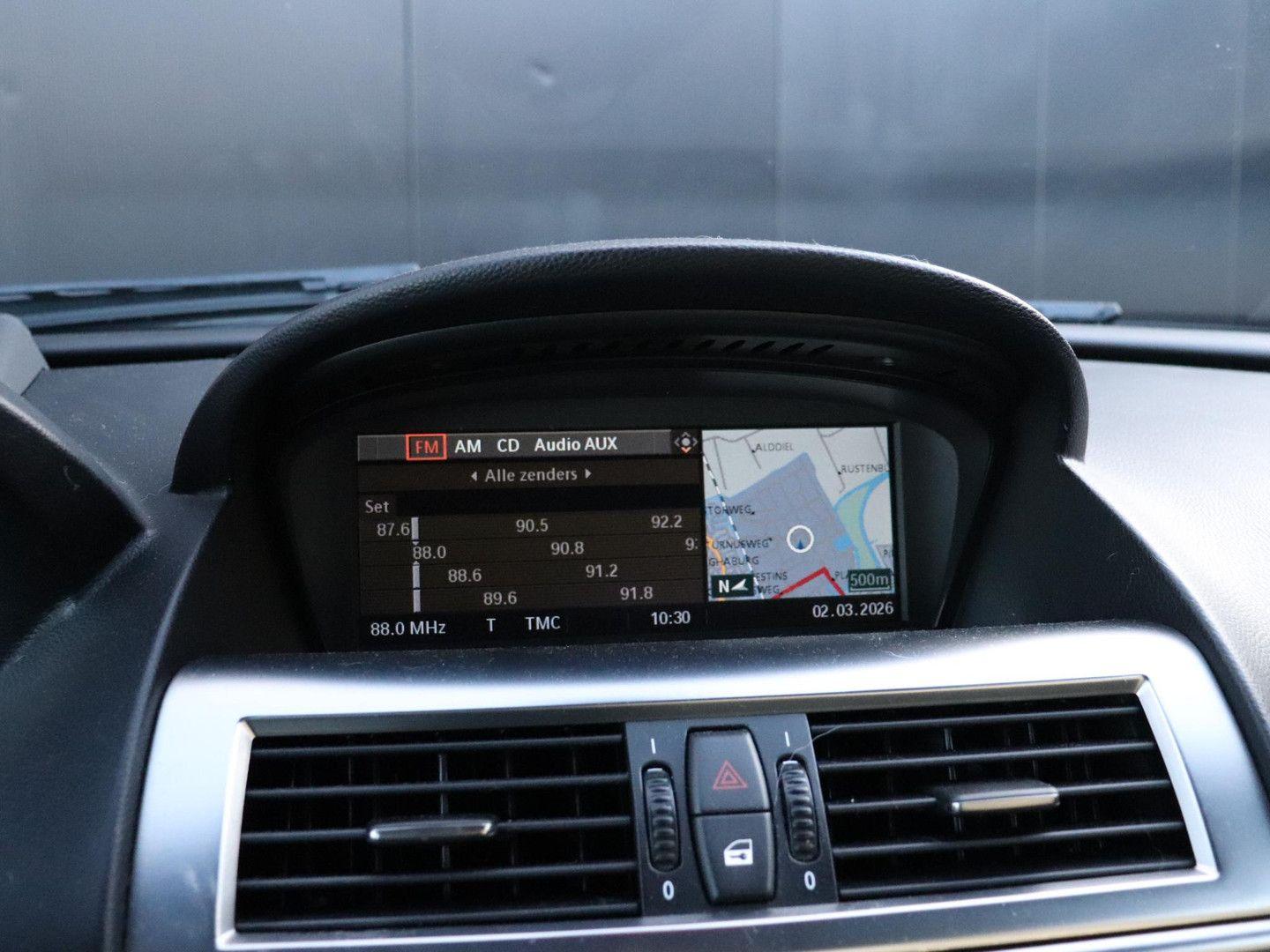 BMW 650i 4.8 V8 367 ch • BVA • Cuir • Toit Panoramique
