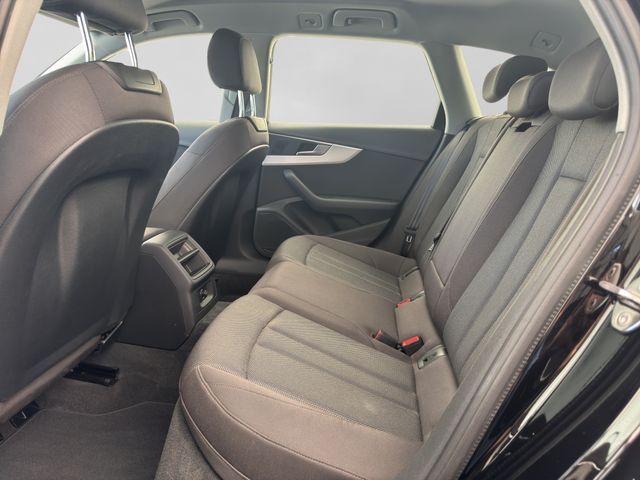 Fahrzeugabbildung Audi A4 40 TDI Avant S-tronic+LED+Navi MMI +DAB+AHK