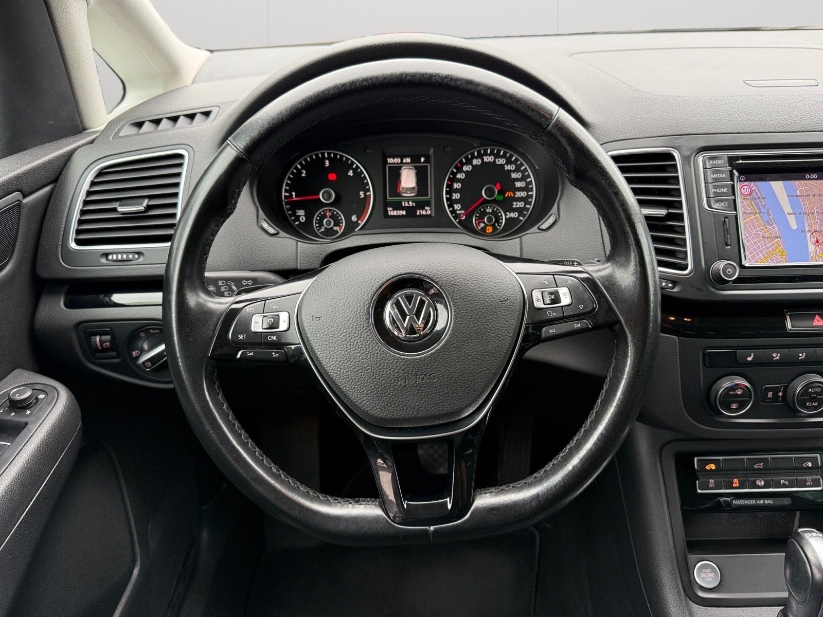Fahrzeugabbildung Volkswagen Sharan Highline BMT/Start-Stopp
