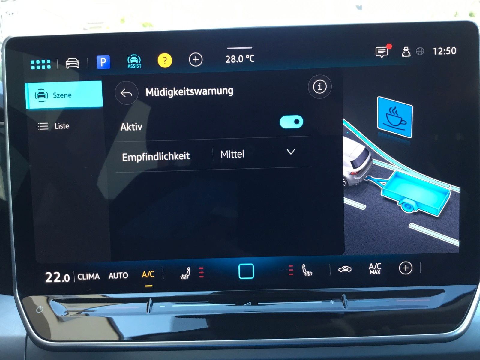 Fahrzeugabbildung Volkswagen Golf 1.5 eTSI DSG Life+AHK+LED+Kamera+Navi