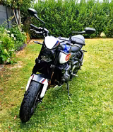 Triumph Trident 660 Triple Tribute  - TRIUMPH TRIDENT