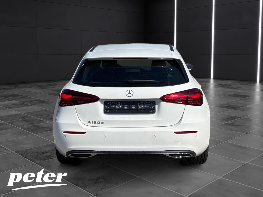 Mercedes-Benz A 180 d Progressive Line foto 4