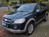 Chevrolet Captiva 2,4 L Benziner  5 Sitzer - Chevrolet Captiva in Duisburg