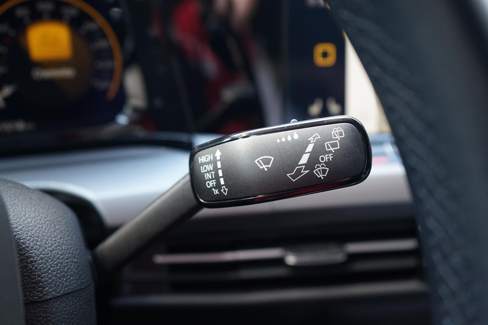 Volkswagen Golf VIII 1.0 Active LED Navi Sitzheizung PDC, миниатюра 24