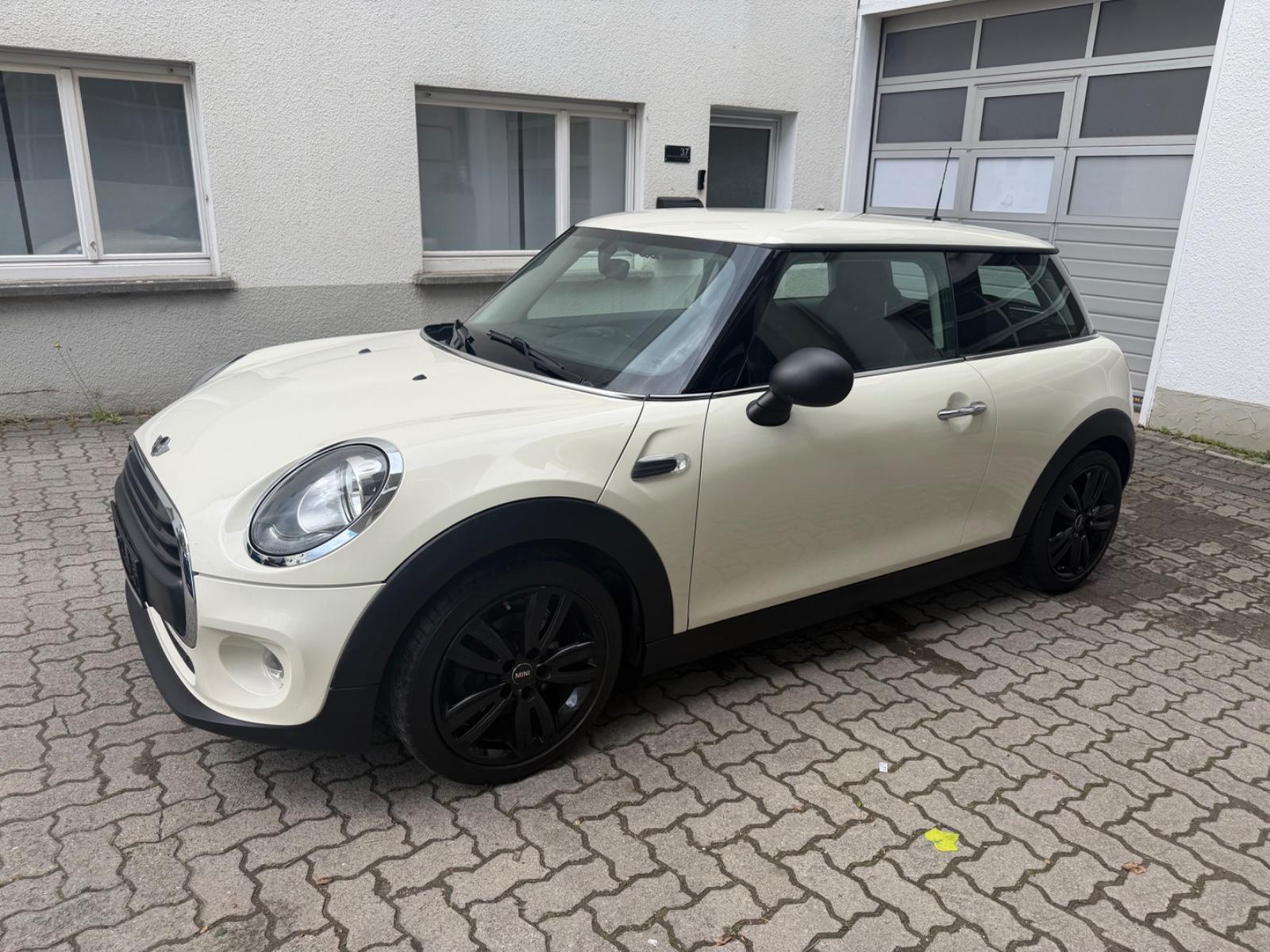 MINI ONE_FIRST Mini 3-trg.