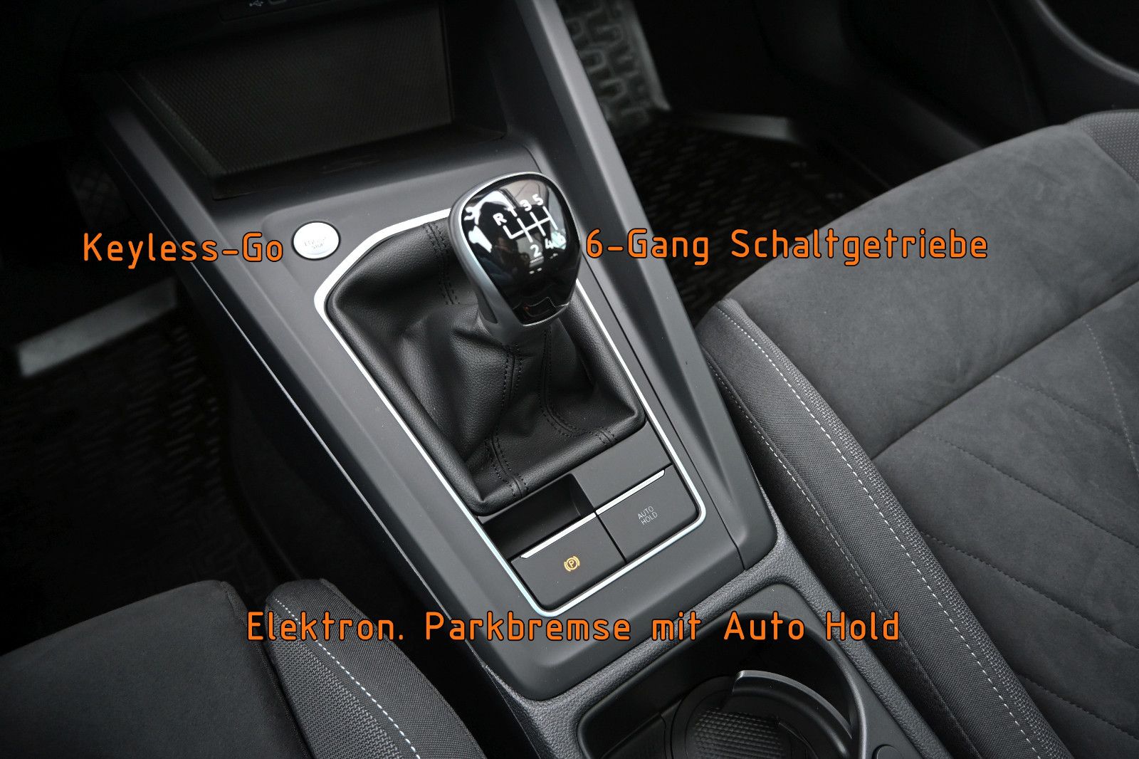 Fahrzeugabbildung Volkswagen Golf 2.0 TDI Life Variant °ACC°PANO°STANDHEIZ°HK