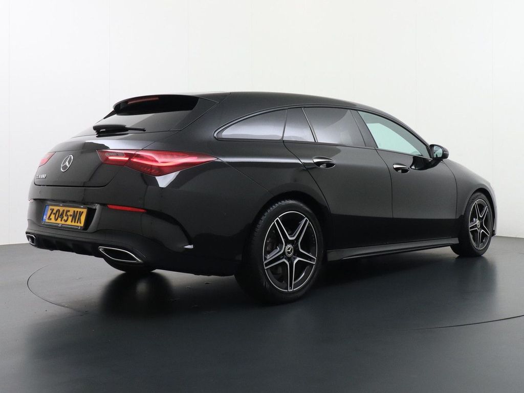 Mercedes-Benz CLA 180 Shooting Brake Star Edition AMG Line