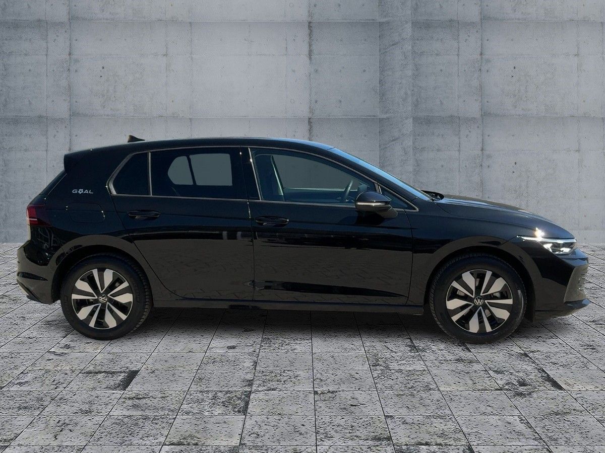 Volkswagen Golf - Bild 7