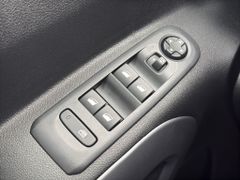Fahrzeugabbildung Citroën Berlingo XL BlueHDi 130 EAT8 MAX 7 Sitzer & Navi