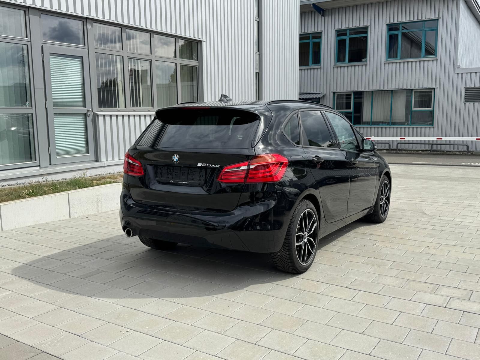 BMW 2 225 xe Advantage foto 4