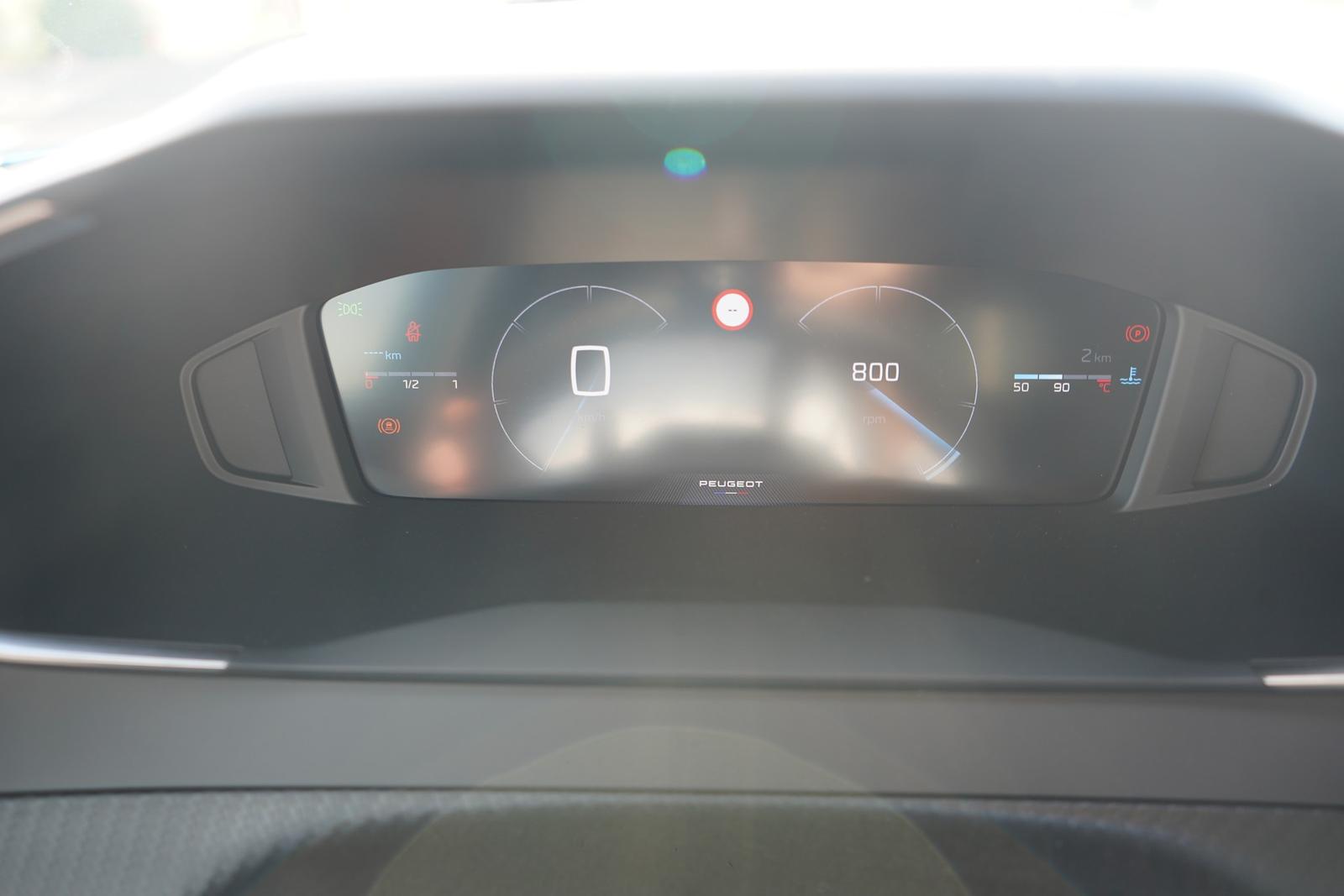 Peugeot 2008 1.2 PureTech LED Navi Tempomat
