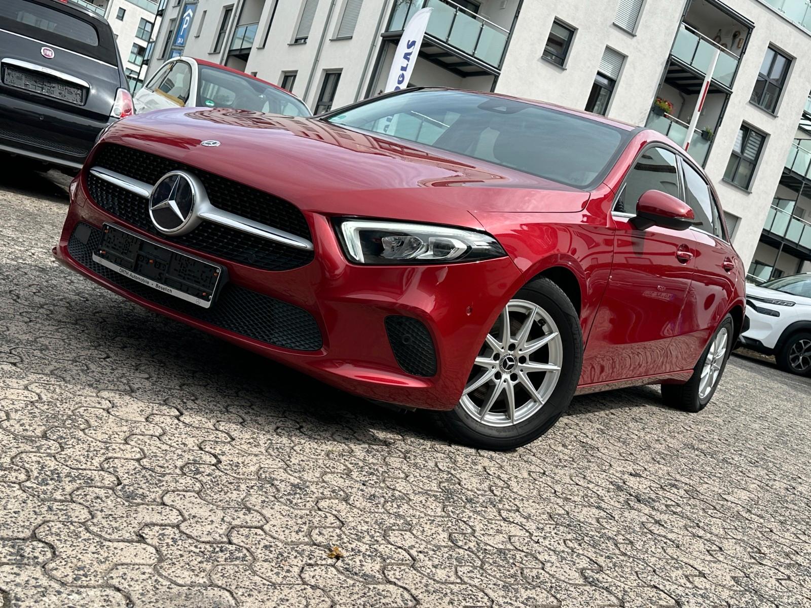 Mercedes-Benz A180 d