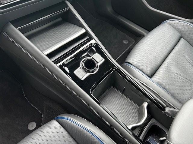 Volkswagen Tiguan 2.0TDI R-Line/Matrix/HUD/Vollausstattung – 18