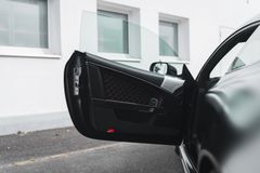 Fahrzeugabbildung Aston Martin DBS 6.0 Touchtronic *Carbon / Unikat*