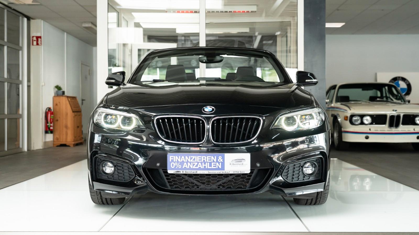 BMW 220i M Sport Harman&Kardon HIFI LenkrHeiz DAB