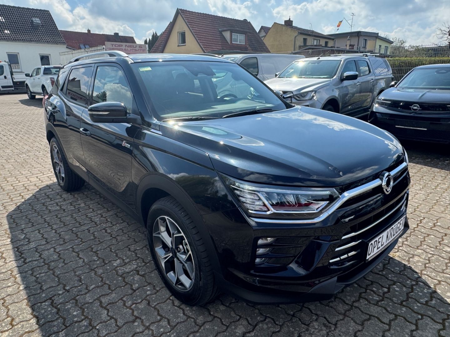 Fahrzeugabbildung KGM Korando Bliss 6/AT 2WD SHZ+LHZ+Kamera
