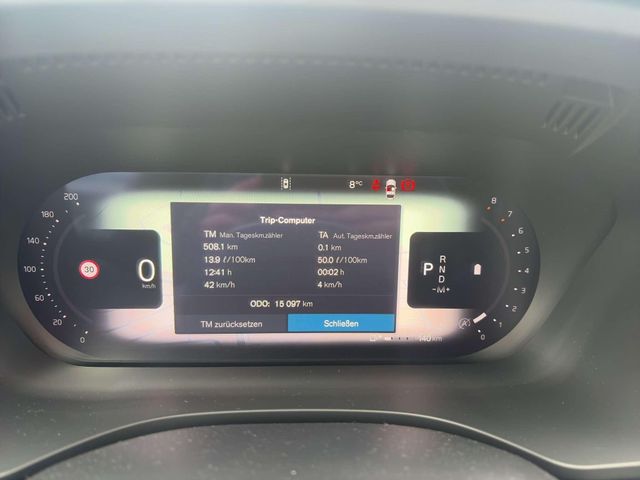 Volvo XC60 B5 AWD Plus Black Edition Facelift