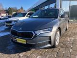 Skoda Octavia Lim. Selection Navi SmartLink Kamera - Skoda Octavia mit Benzin-Antrieb: Limousine, Automatik