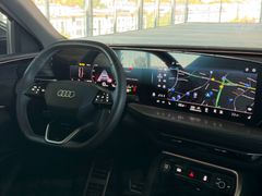 AUDI Q5 2.0 TFSI quattro 150 kW AUDI Q5 2.0 TFSI quattro 150 kW