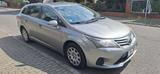 Toyota Avensis Combi 1,6-l Benzin - Toyota Avensis: 1.6