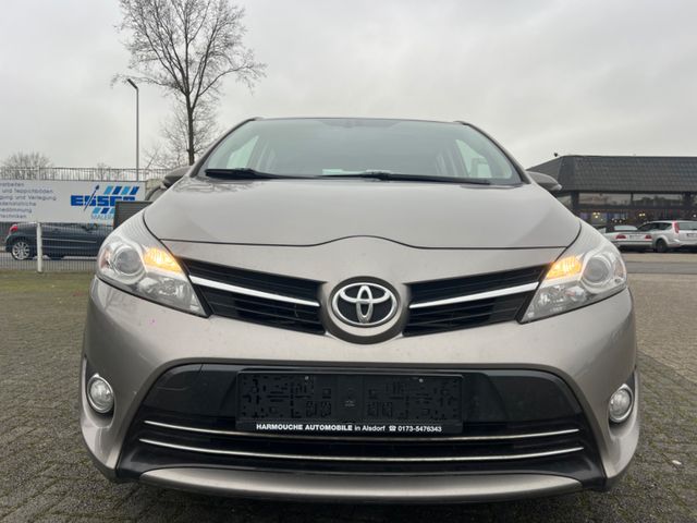 Toyota Verso Life