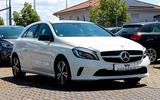 Mercedes-Benz A 180 Style/VOLLSH/LEDER/RCAM/SHZ/PDC/TEMP/LED/ - Mercedes-Benz A 180 in Mannheim