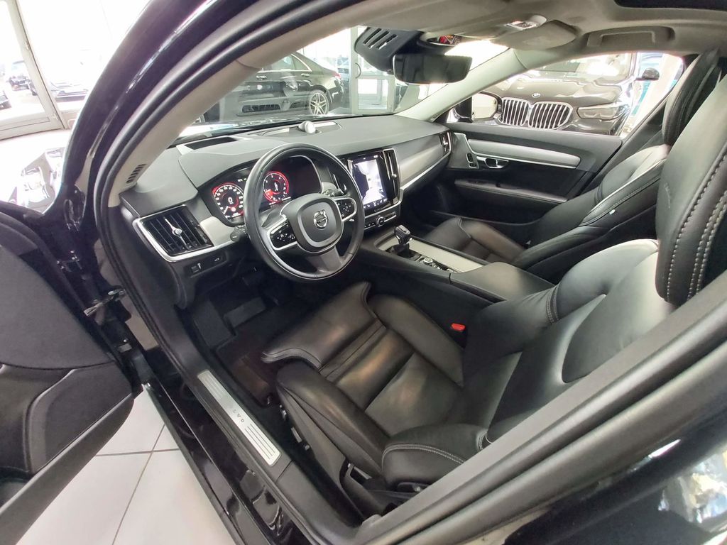 Volvo V90 D5 Inscription AWD LUFT STANDH AHK MEMORY