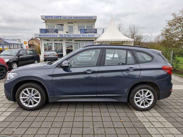 BMW X1 xDrive 20 i Advantage - Automatik - Navi