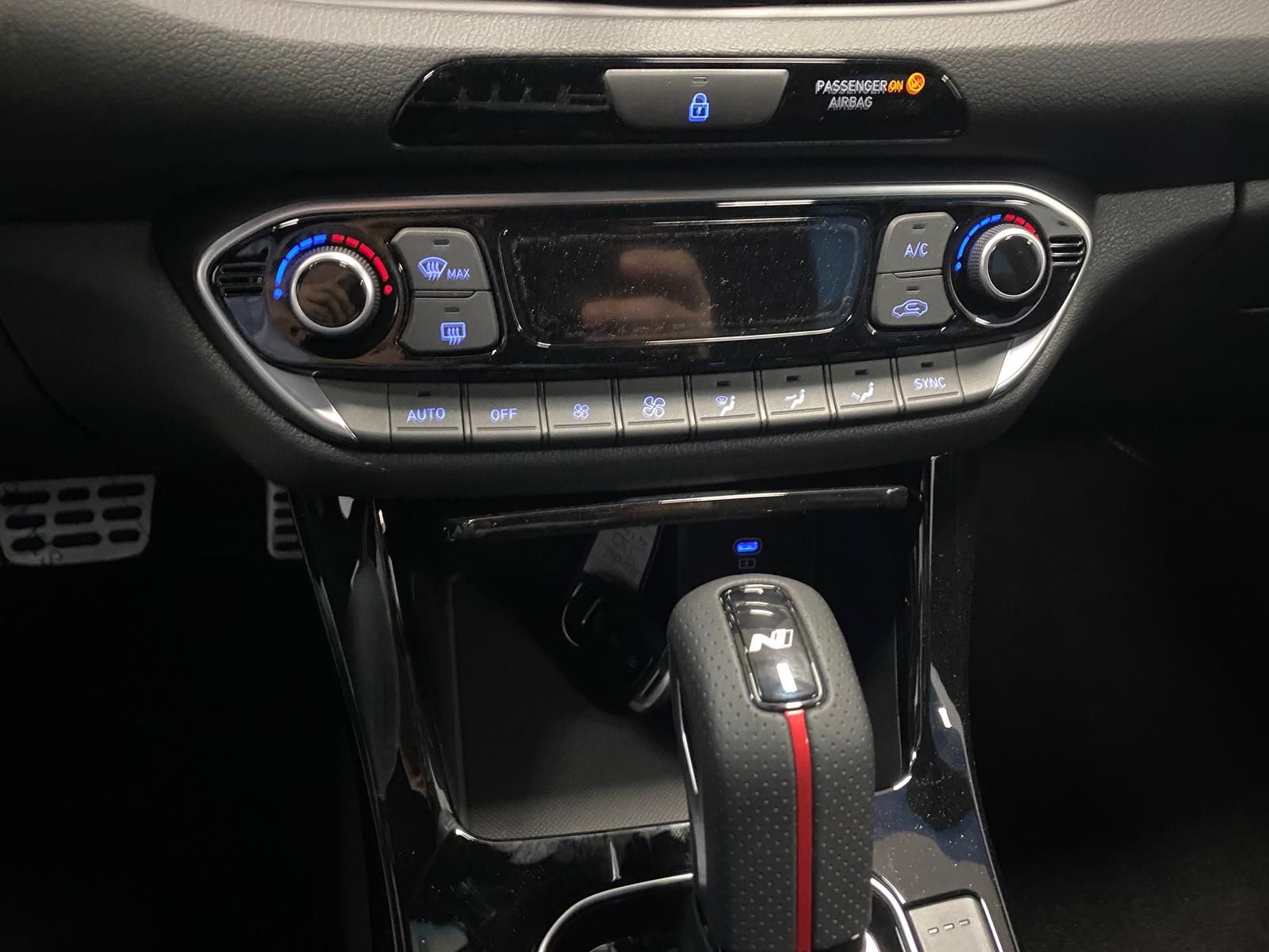Fahrzeugabbildung Hyundai i30 N-Line APP+RFK+5J. GARANTIE+NAVI+SITZHEIZUNG