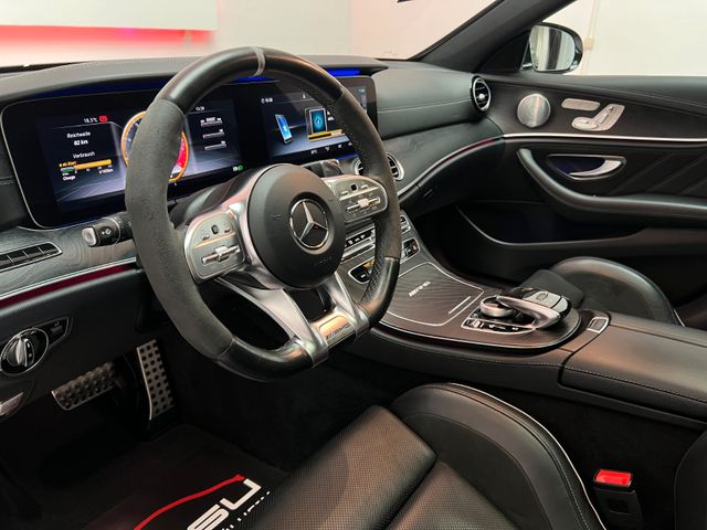 Mercedes-Benz E 63S AMG 4M+ *Pano*Perfor.Sitz*Wides*Burmester*