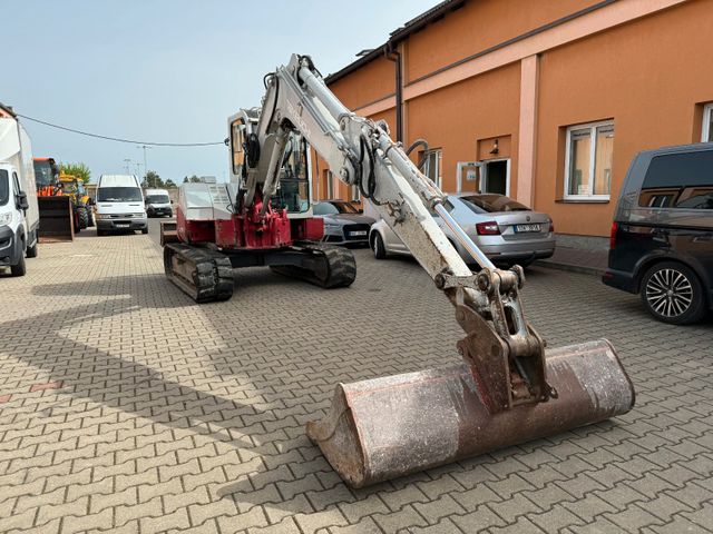 Takeuchi TB180FR Minibagger + 3 Löffeln 