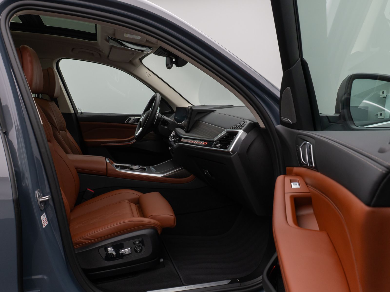 Fahrzeugabbildung BMW X7 xD40d Panorama 360°HUD DAB H/K Massage SoftCl