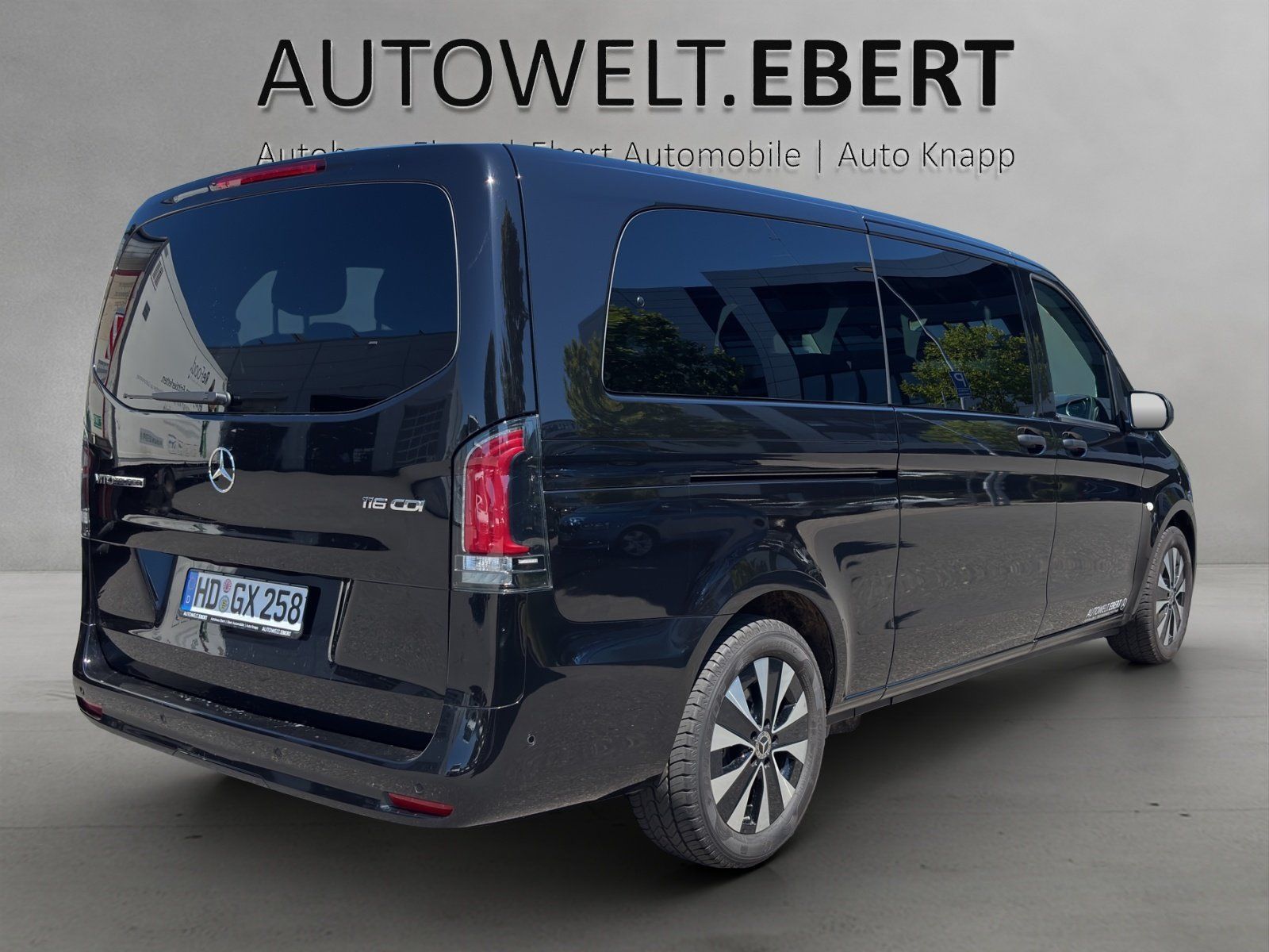 Fahrzeugabbildung Mercedes-Benz Vito 116 CDI Tourer PRO Extralang